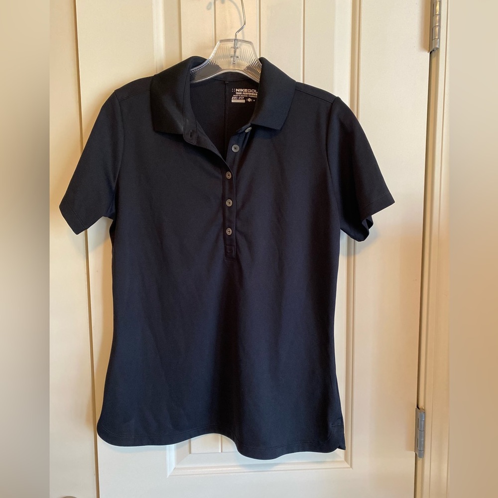 Nike Dri Fit women’s Golf Shirt